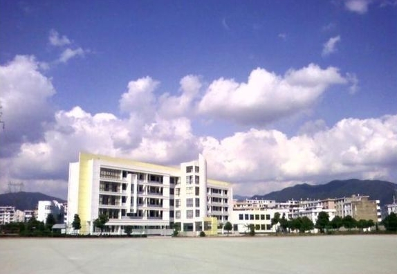 熱烈祝賀我公司承接天臺縣實(shí)驗(yàn)中學(xué)報告廳設(shè)備項(xiàng)目